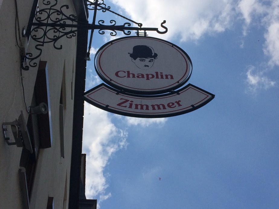 20180819_121348188_iOS